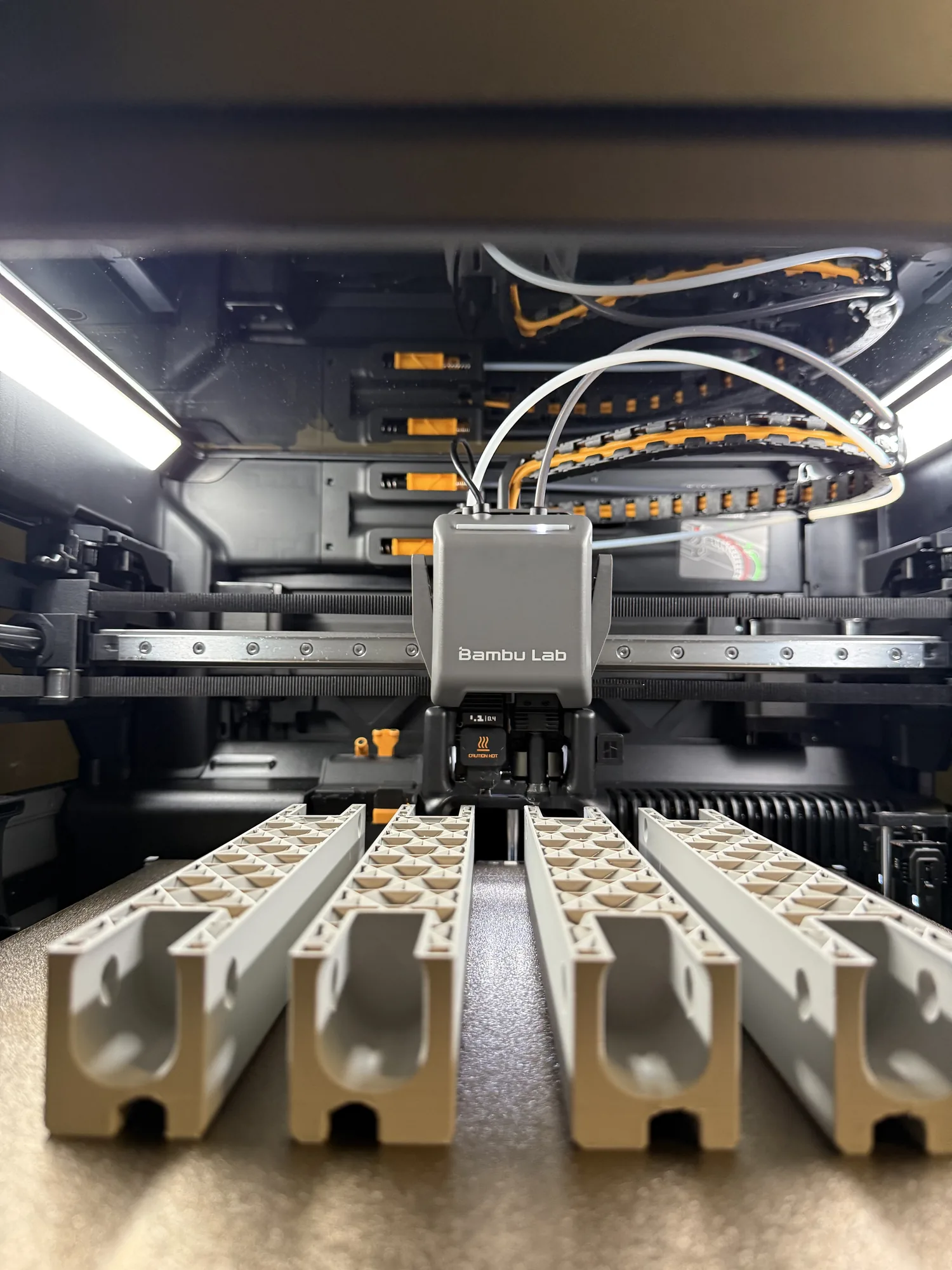 Matching functional parts produced in a focused BAUMS batch